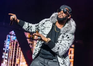 The Net Worth Of R. Kelly Is More Than You Think